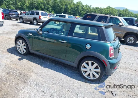 2007 Mini Cooper S S из США, поврежденный, VIN WMWMF73547TL83771